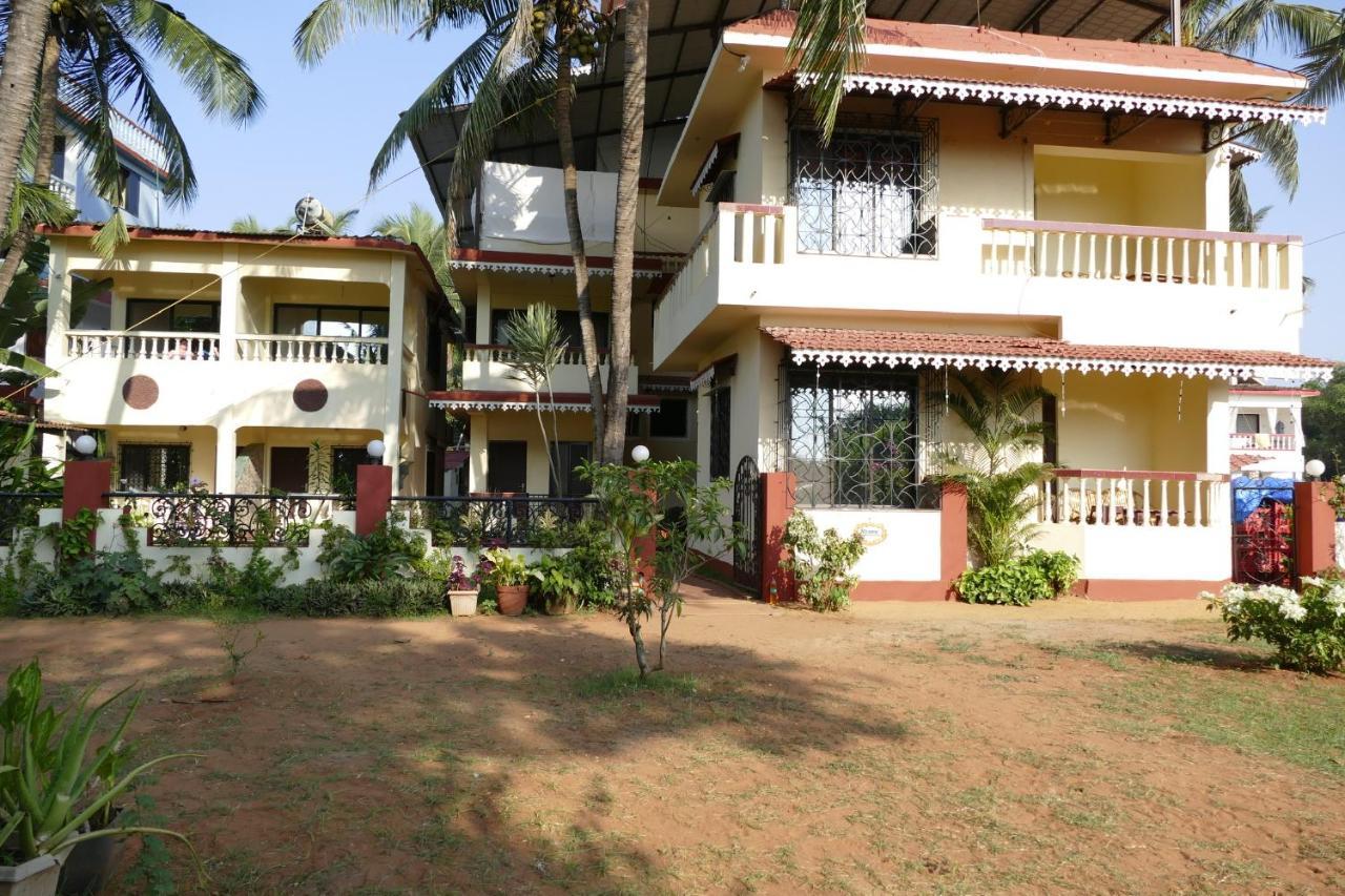 Shanu'S Seaside Inn - A Family-Run Guesthouse Just 100 Metres From Candolim Beach Ngoại thất bức ảnh