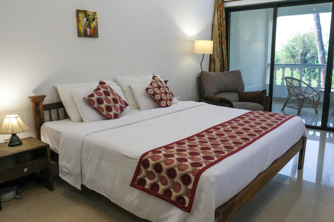 Shanu'S Seaside Inn - A Family-Run Guesthouse Just 100 Metres From Candolim Beach Ngoại thất bức ảnh