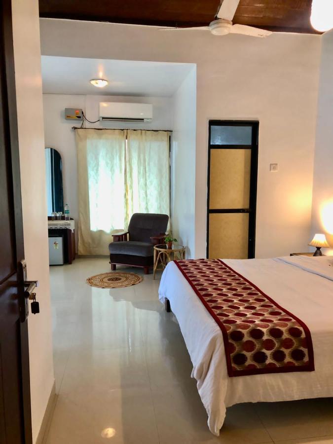 Shanu'S Seaside Inn - A Family-Run Guesthouse Just 100 Metres From Candolim Beach Ngoại thất bức ảnh