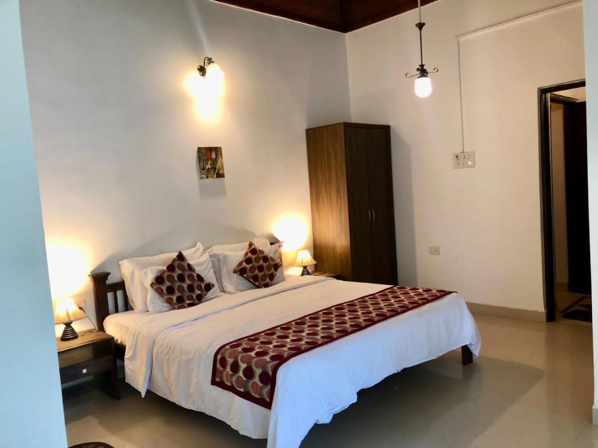 Shanu'S Seaside Inn - A Family-Run Guesthouse Just 100 Metres From Candolim Beach Ngoại thất bức ảnh