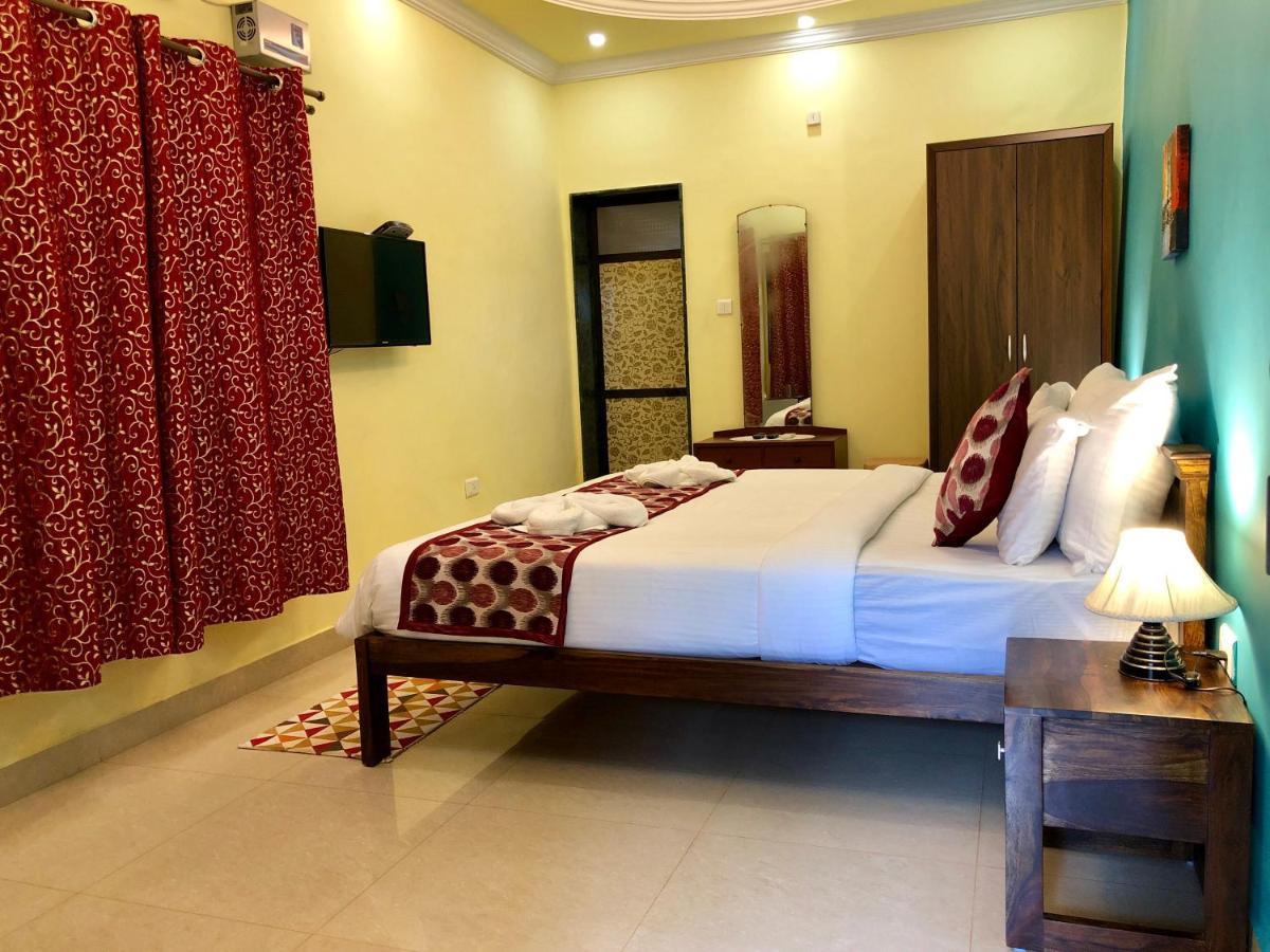 Shanu'S Seaside Inn - A Family-Run Guesthouse Just 100 Metres From Candolim Beach Ngoại thất bức ảnh
