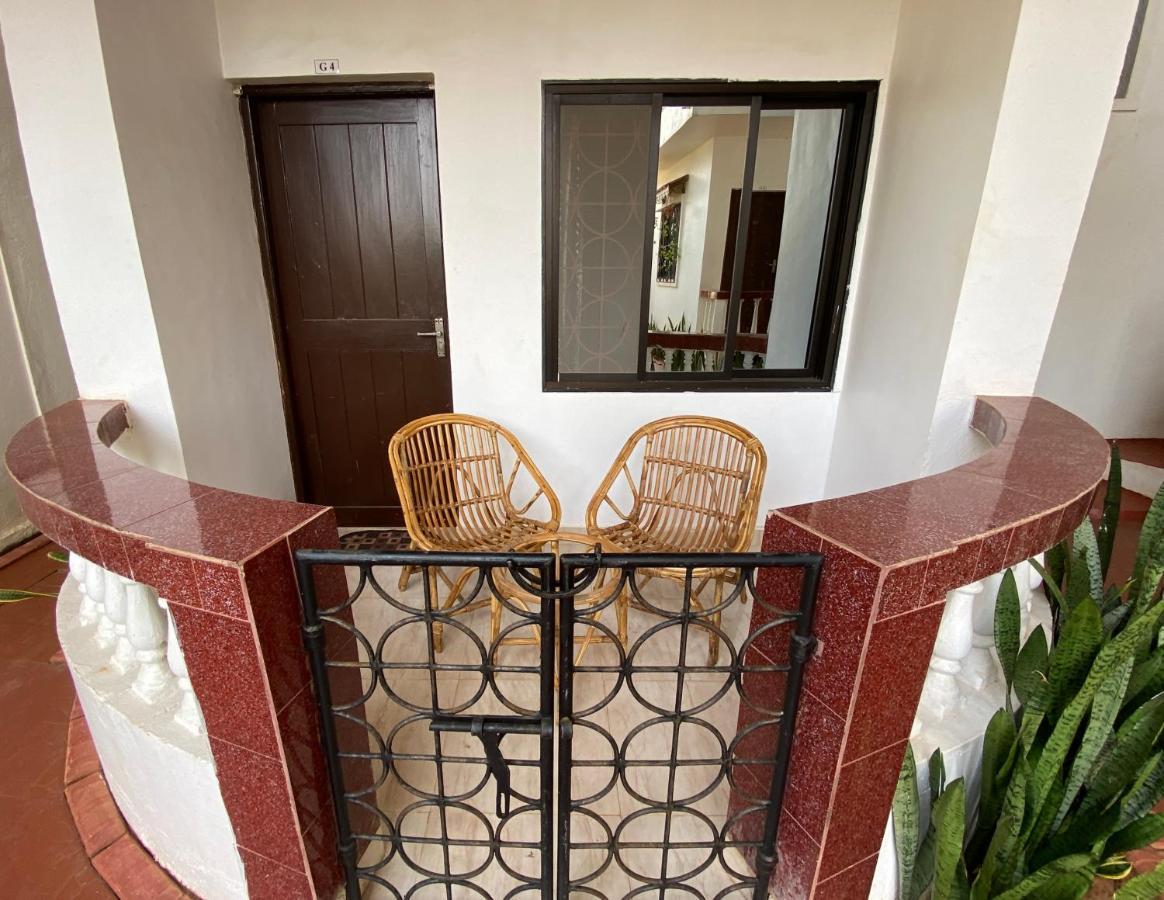 Shanu'S Seaside Inn - A Family-Run Guesthouse Just 100 Metres From Candolim Beach Ngoại thất bức ảnh